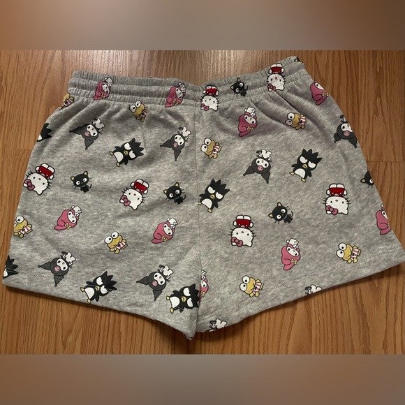 Hello Kitty and Friends Shorts - Picture 2 of 4